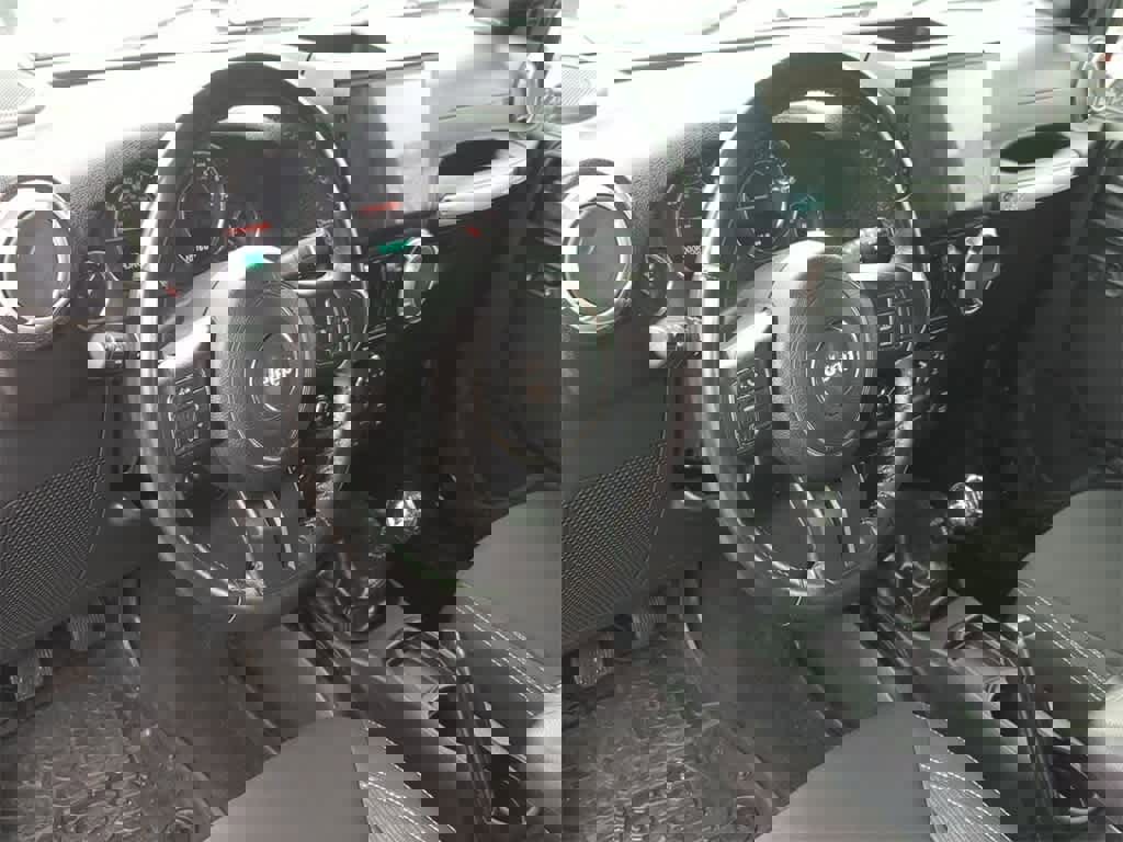 Used 2017 Jeep Wrangler Unlimited Sahara w/ Connectivity Group image 2