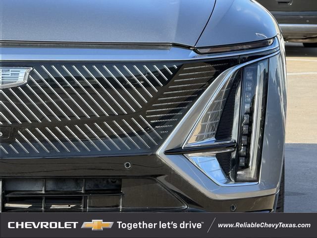 Used 2024 Cadillac Lyriq Luxury RWD image 4