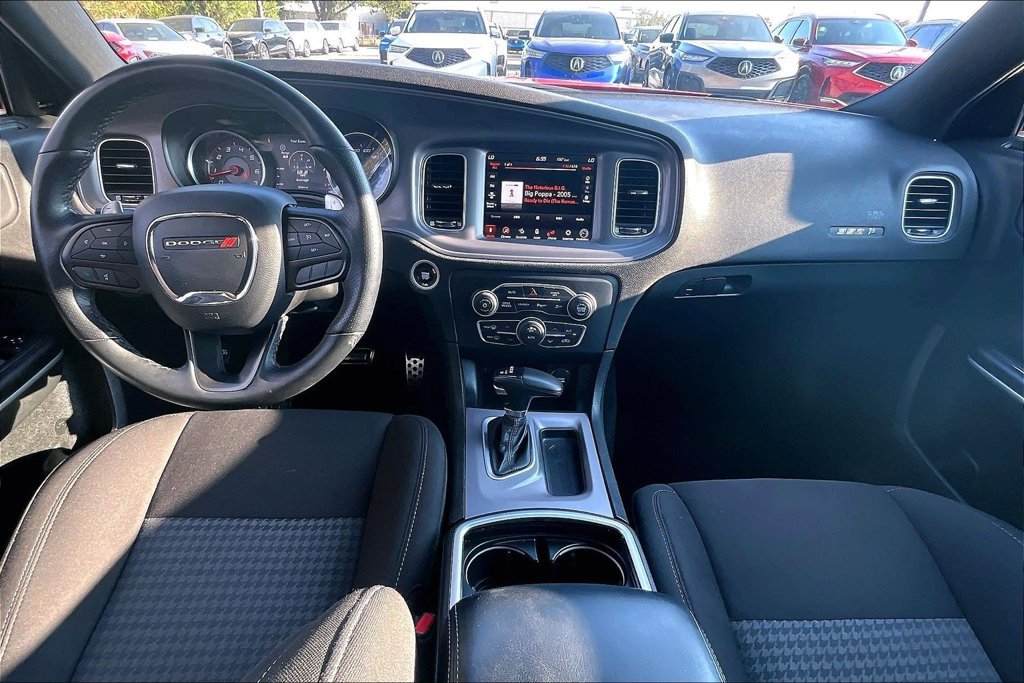 Used 2023 Dodge Charger Scat Pack w/ Harman/Kardon Audio Group RWD image 18