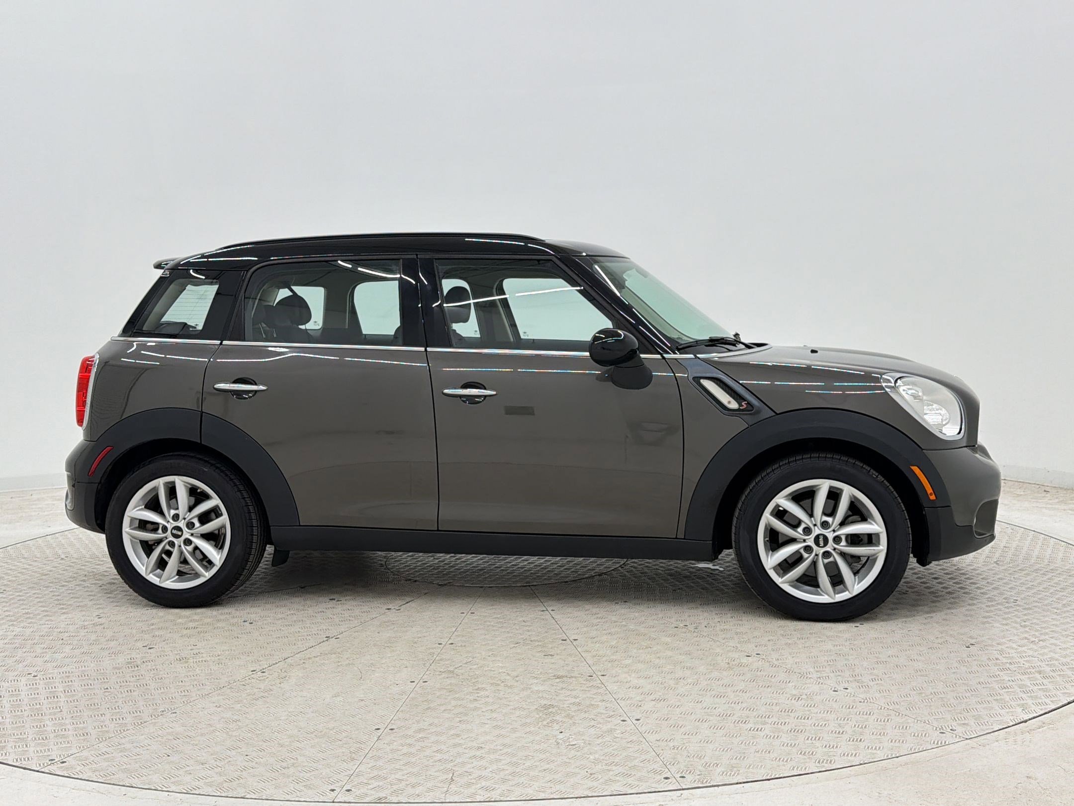 Used 2013 MINI Cooper Countryman S image 8