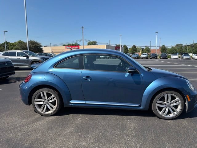 Used 2019 Volkswagen Beetle 2.0T S FWD image 18