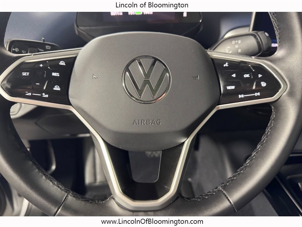 Used 2025 Volkswagen ID.4 Pro S AWD/4WD image 17