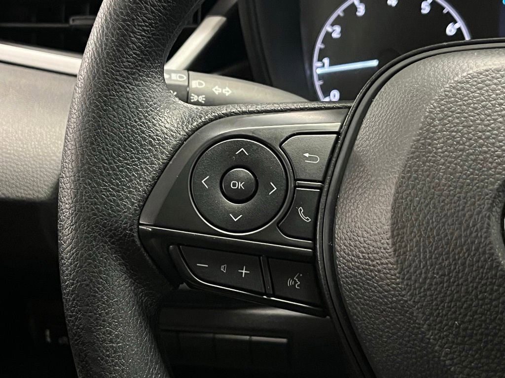 Used 2024 Toyota Corolla LE image 23