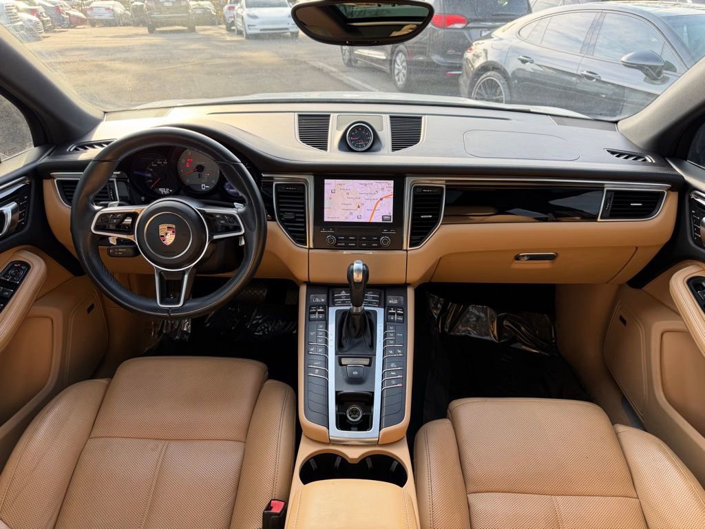 Used 2018 Porsche Macan S w/ Premium Package Plus image 27