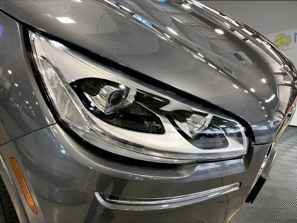 Used 2022 Lincoln Aviator Reserve w/ Equipment Group 201A AWD/4WD image 34