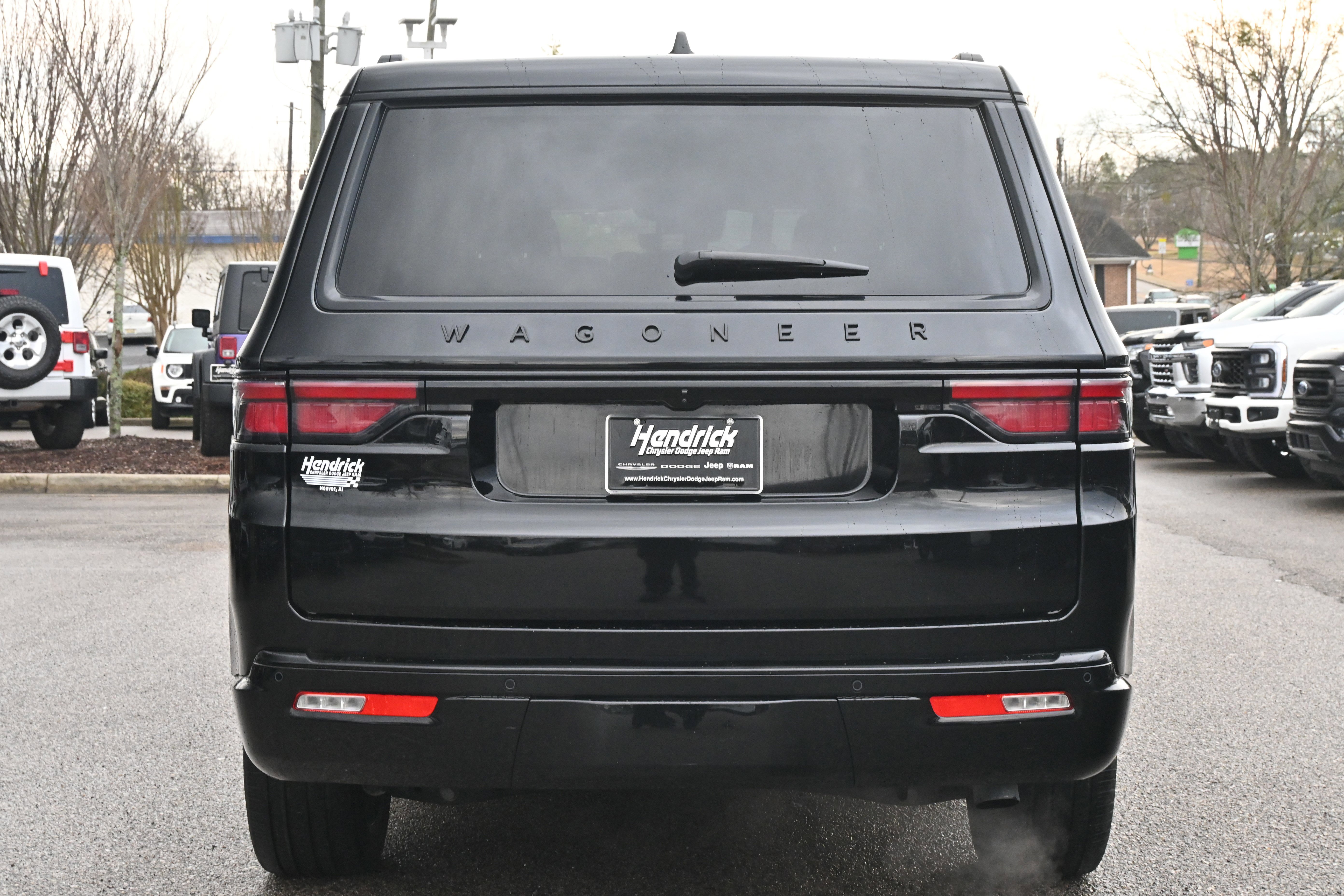 Used 2024 Jeep Wagoneer Series II image 14