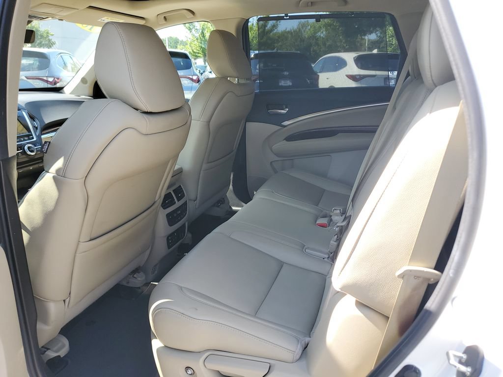 Used 2018 Acura MDX w/ Tech & Entertainment Pkg AWD/4WD image 14