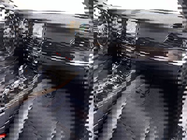 Used 2016 BMW 535i xDrive Sedan image 30