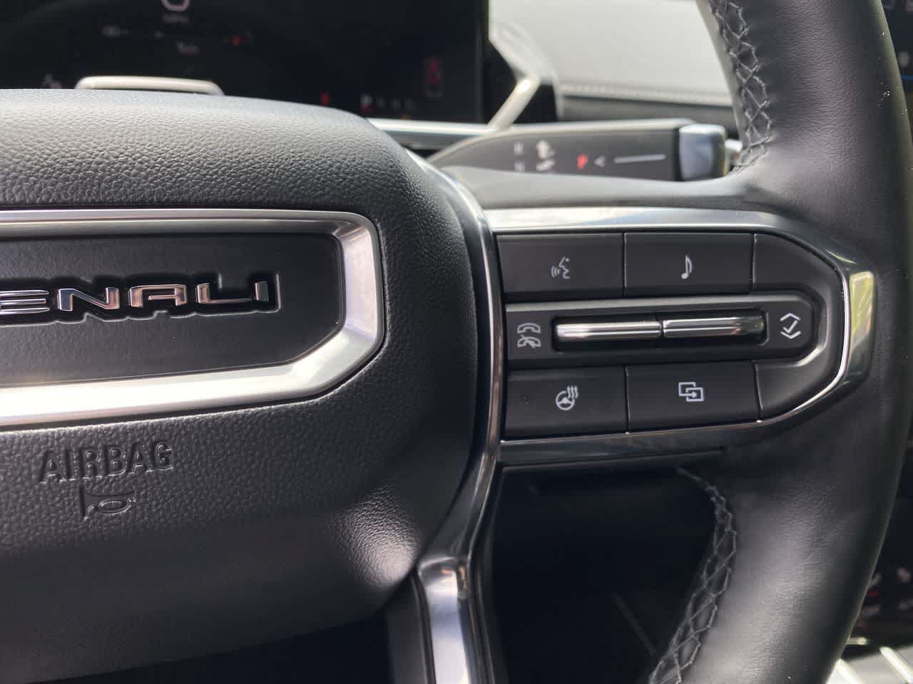 Used 2025 GMC Sierra EV Denali AWD/4WD image 21