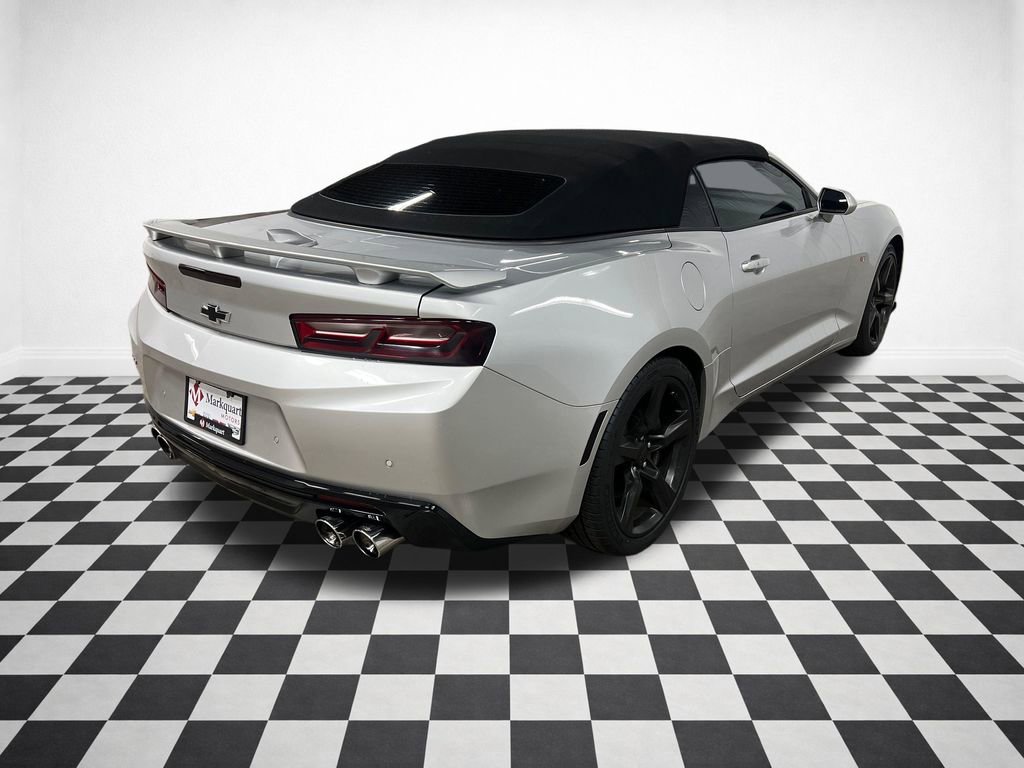 Used 2016 Chevrolet Camaro SS RWD image 8