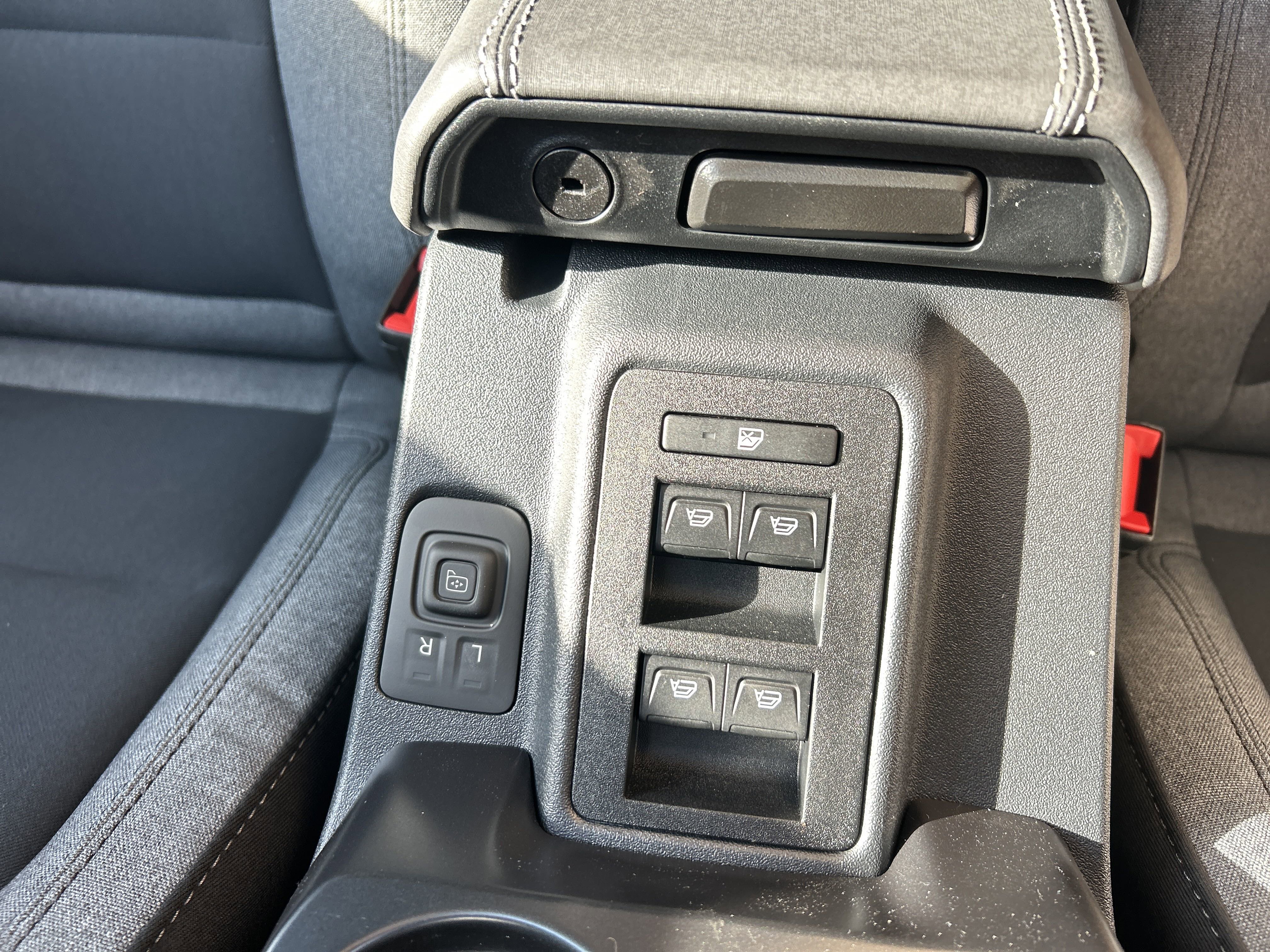 New 2025 Ford Bronco Big Bend image 30