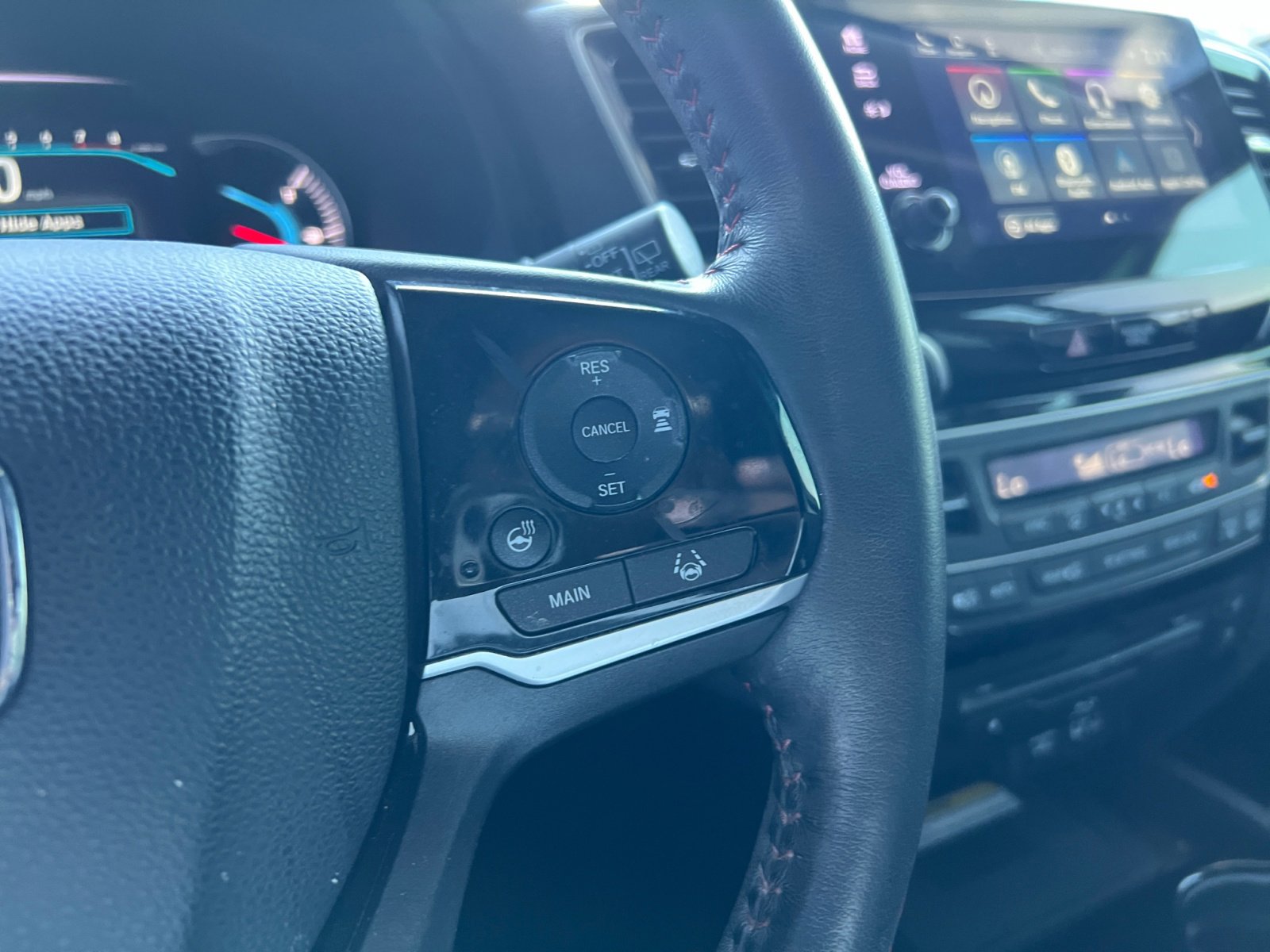 Used 2022 Honda Pilot Black Edition image 15