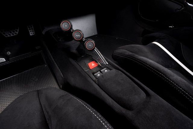 Certified 2020 Ferrari 488 Pista Coupe image 52