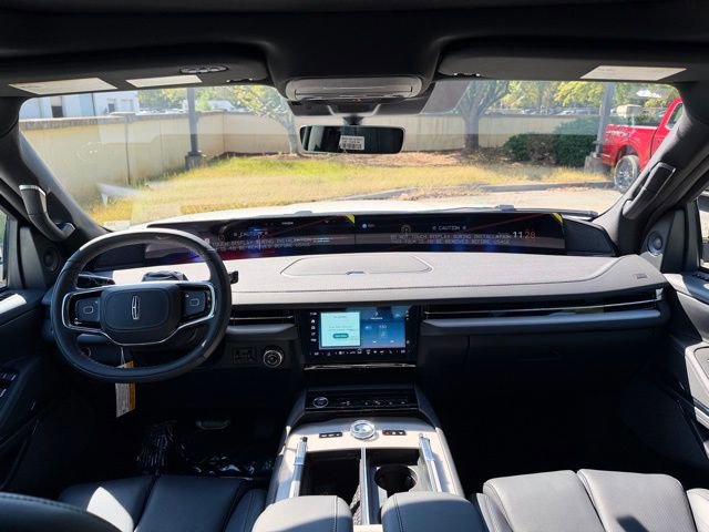 New 2025 Lincoln Navigator L Reserve image 6