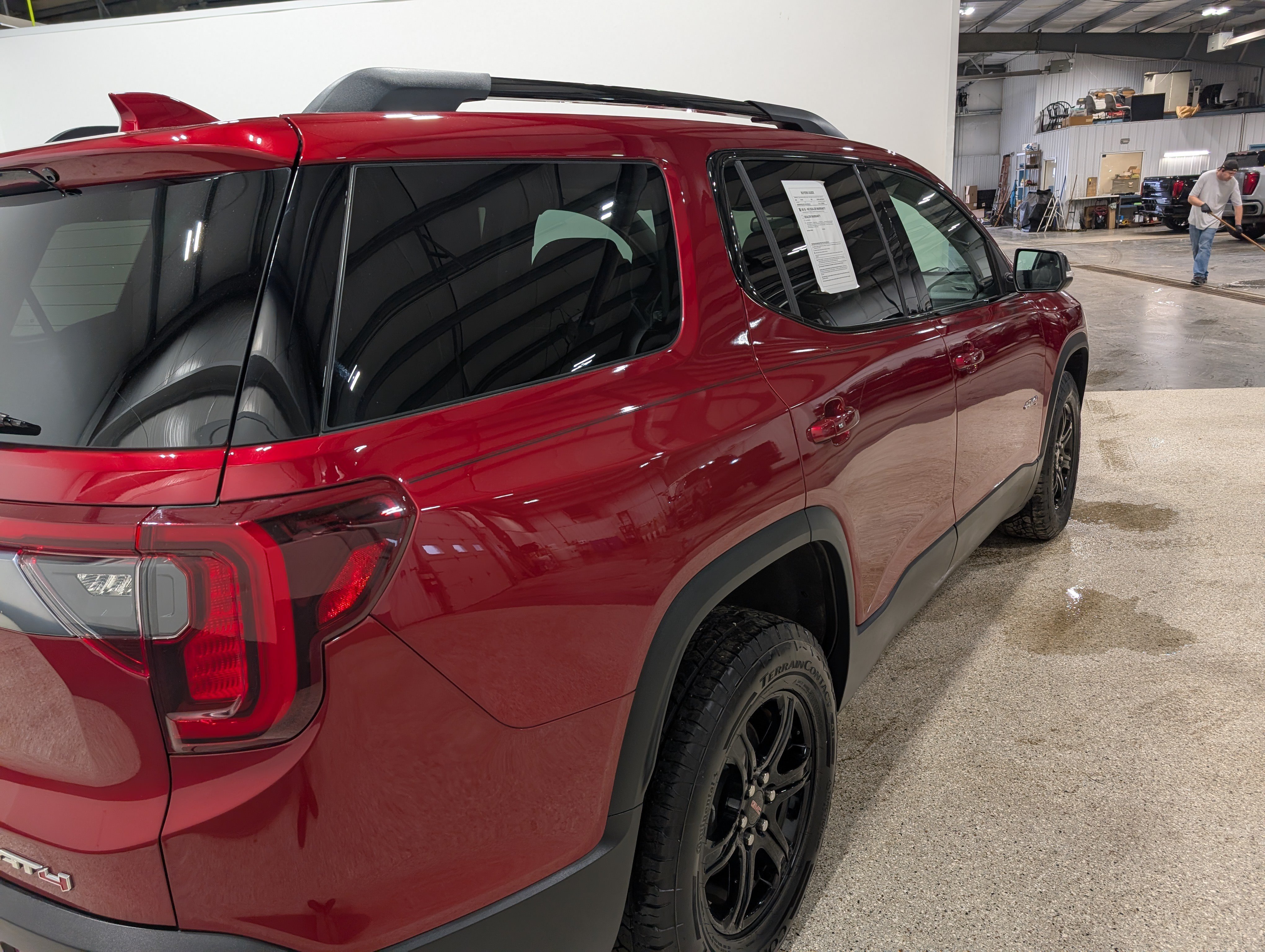 Used 2023 GMC Acadia AT4 w/ Technology Package AWD/4WD image 3