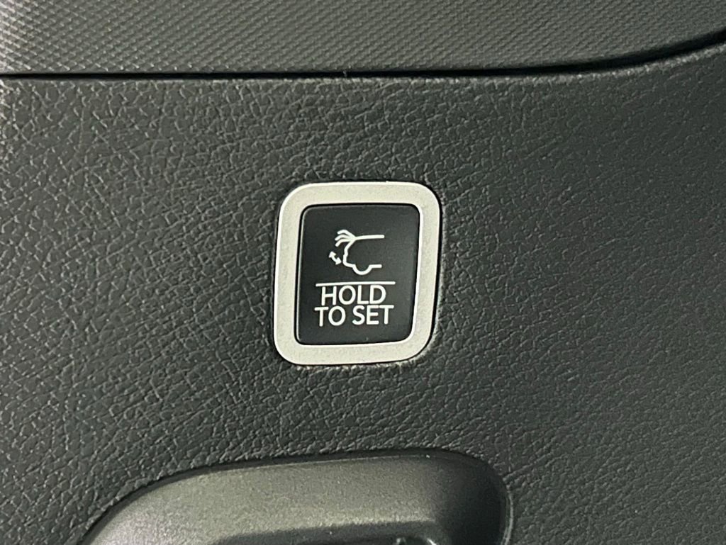 New 2025 Jeep Wagoneer Series II image 13