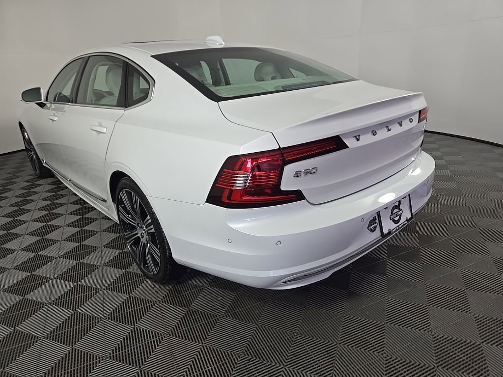 Certified 2023 Volvo S90 B6 Ultimate image 10