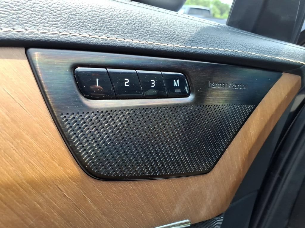 Used 2019 Volvo XC90 T6 Inscription w/ Protection Package AWD/4WD image 10