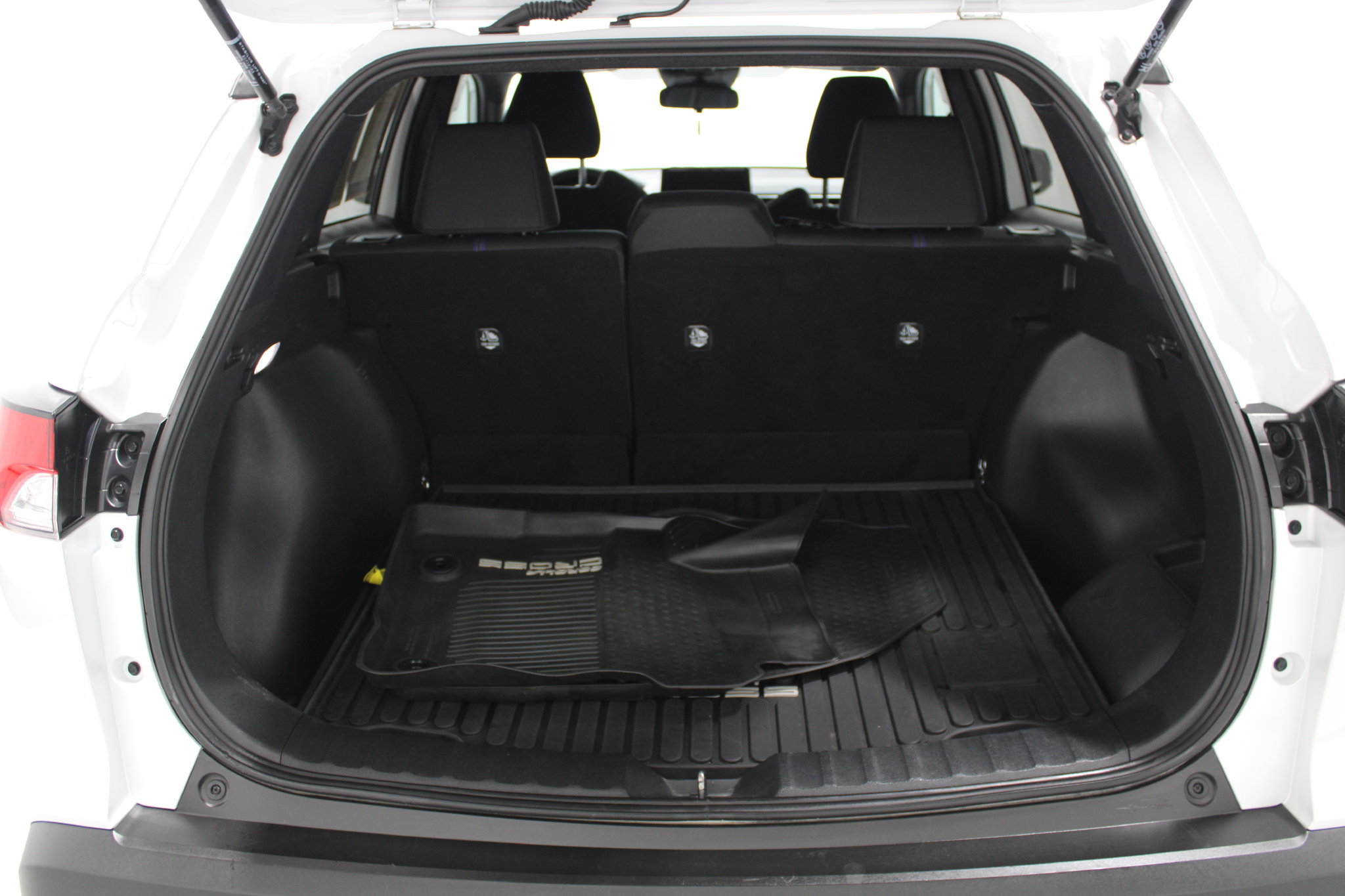 Used 2025 Toyota Corolla Cross AWD Hybrid image 16