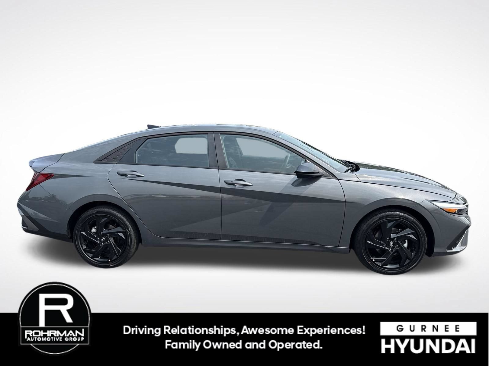 New 2026 Hyundai Elantra SEL Sport FWD image 11