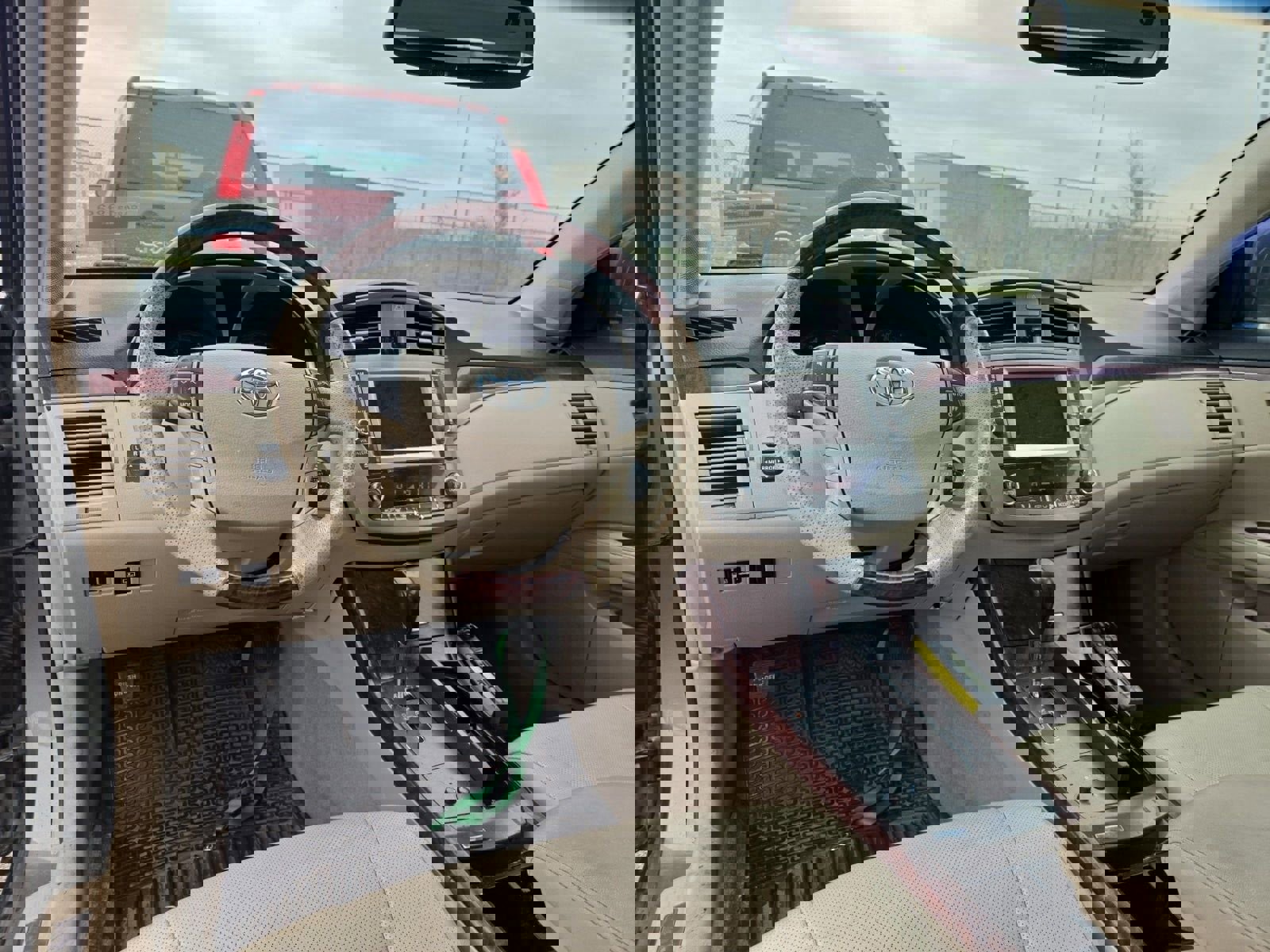 Used 2011 Toyota Avalon Limited FWD image 8