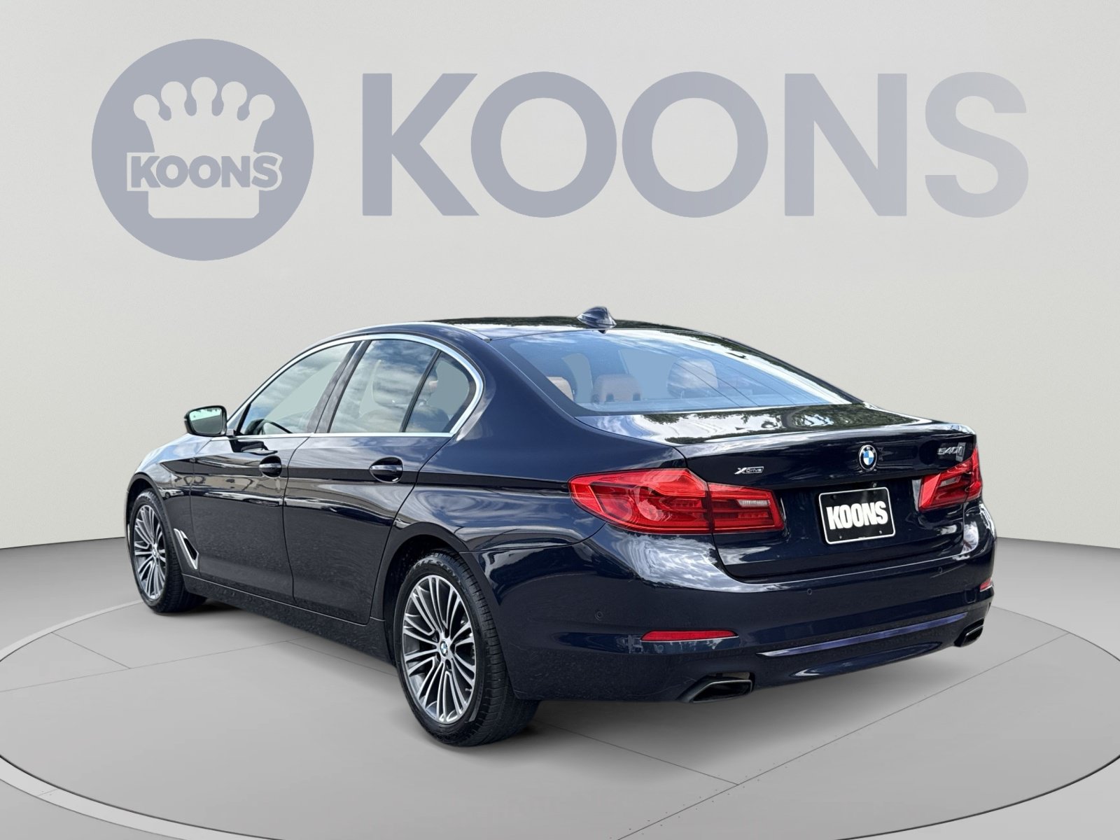 Used 2019 BMW 540i xDrive AWD/4WD image 4