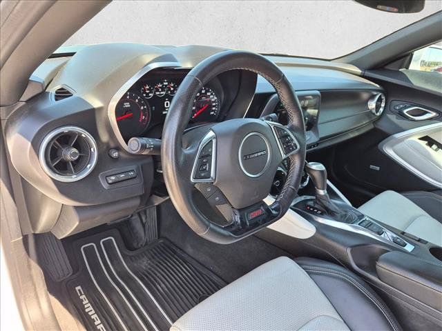 Used 2016 Chevrolet Camaro SS RWD image 9