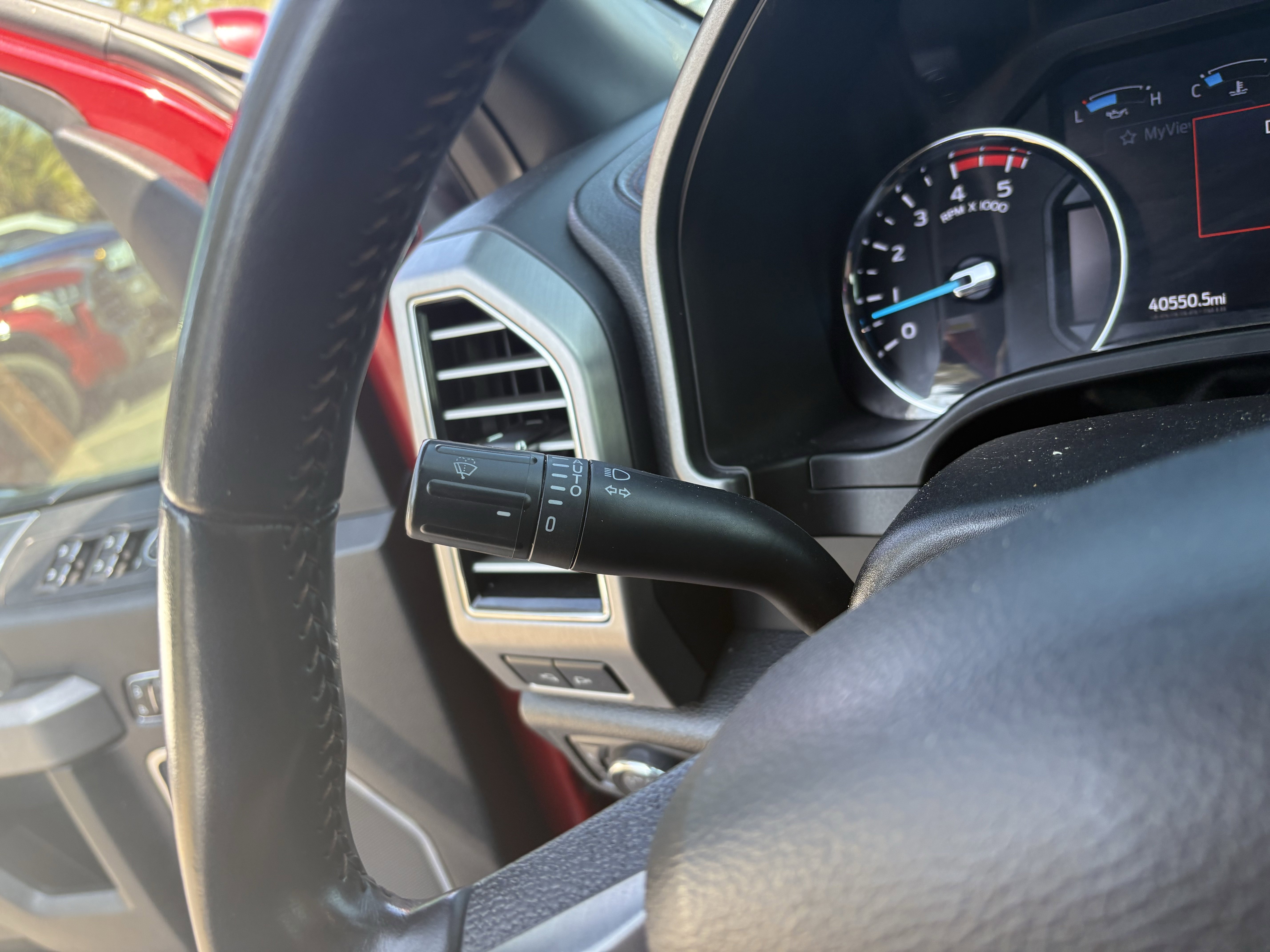 Used 2020 Ford F250 Platinum w/ FX4 Off-Road Package image 29