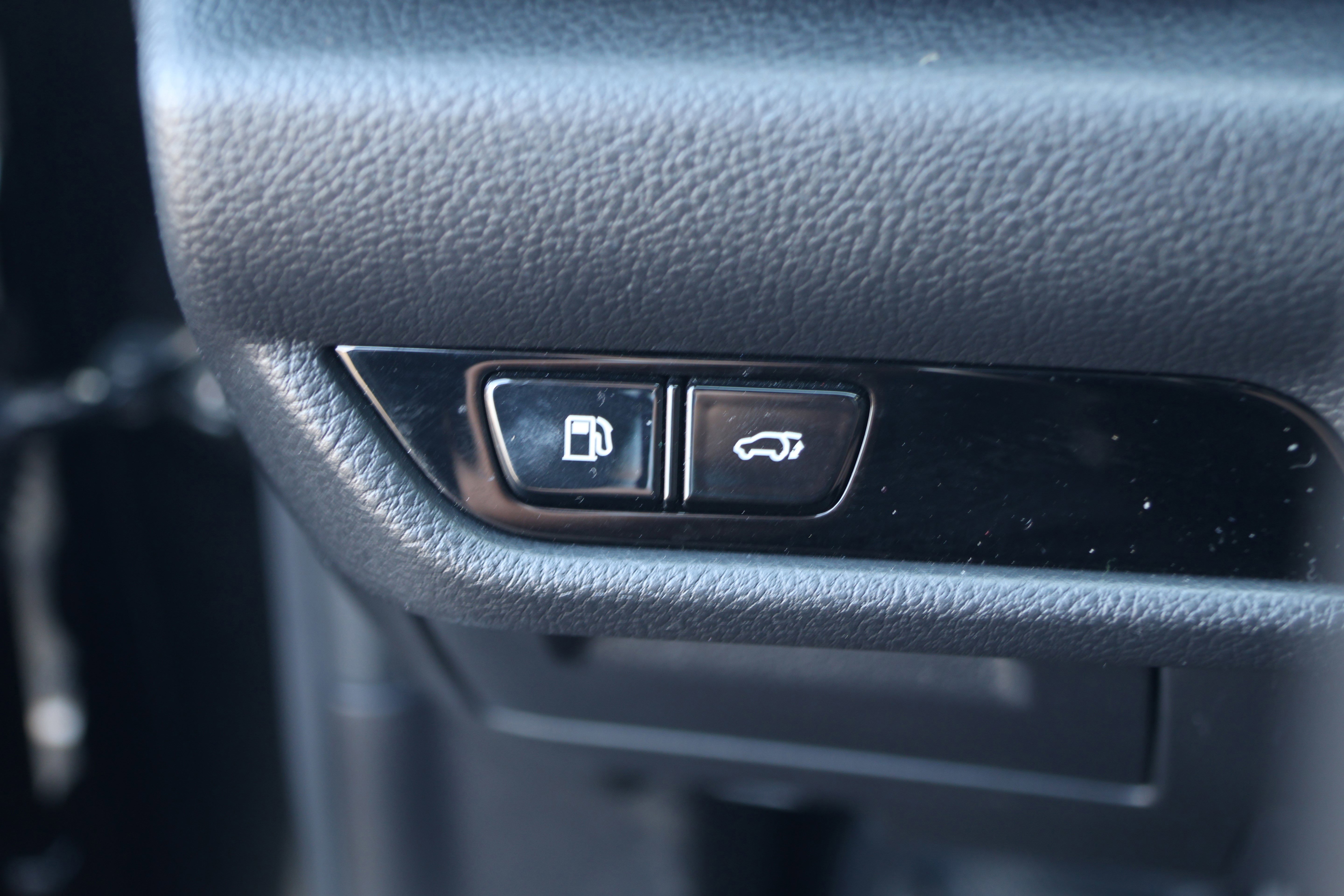 Used 2022 Lexus NX 350 AWD w/ Vision Package image 17