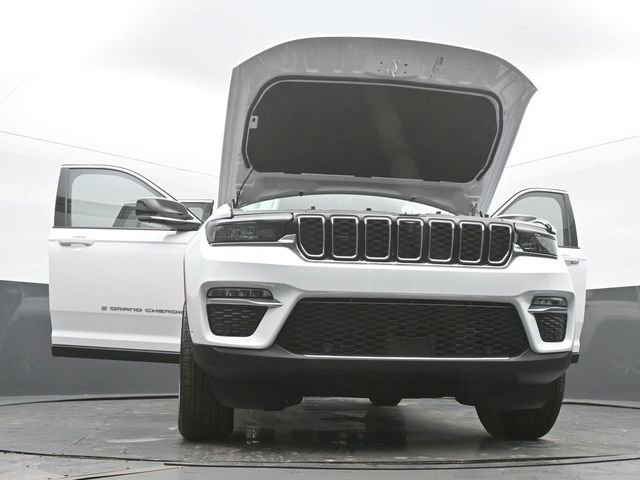 New 2025 Jeep Grand Cherokee Limited w/ Luxury Tech Group II image 58
