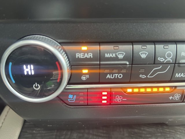 Used 2021 Ford Expedition Limited image 48