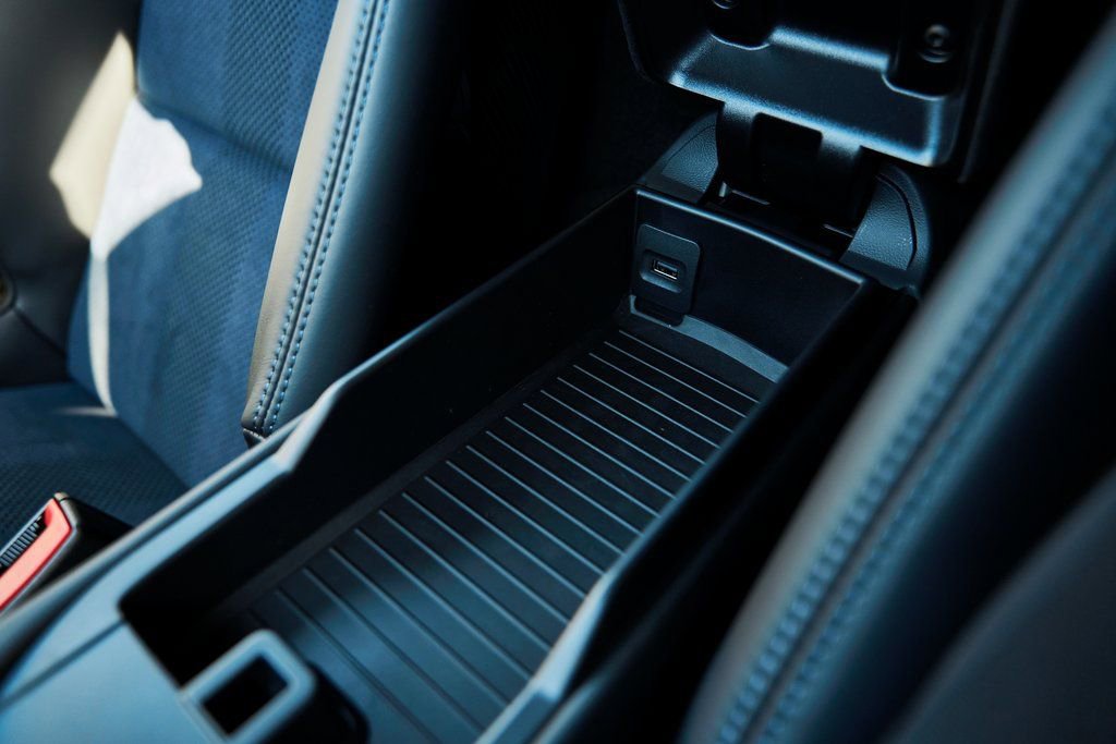 Used 2025 Porsche 718 Cayman GT4 RS w/ Weissach Package image 57