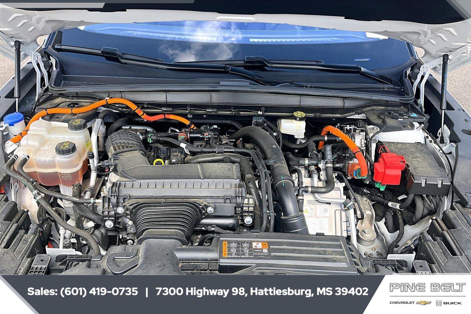 Used 2024 Lincoln Nautilus Premier AWD/4WD image 8