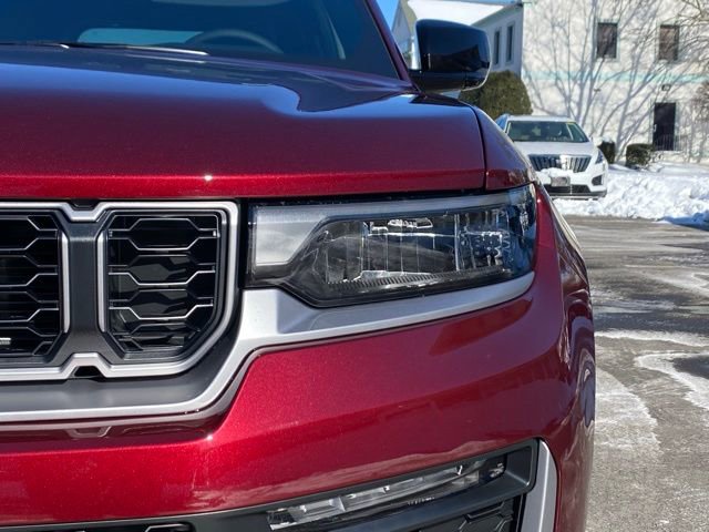 New 2026 Jeep Grand Cherokee Limited AWD/4WD image 11