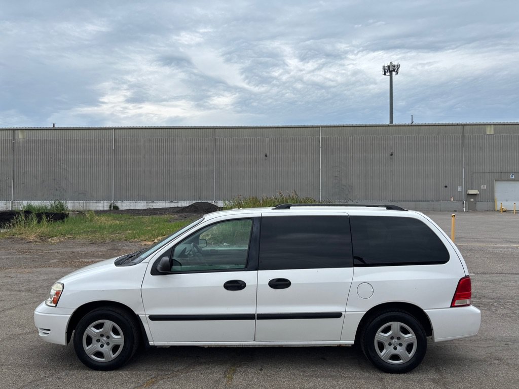 Used 2006 Ford Freestar SE FWD image 6