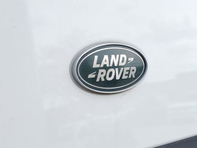 Certified 2023 Land Rover Defender 130 X-Dynamic SE AWD/4WD image 7