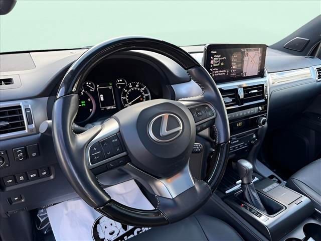 Used 2023 Lexus GX 460 Premium w/ Premium Plus Package image 22