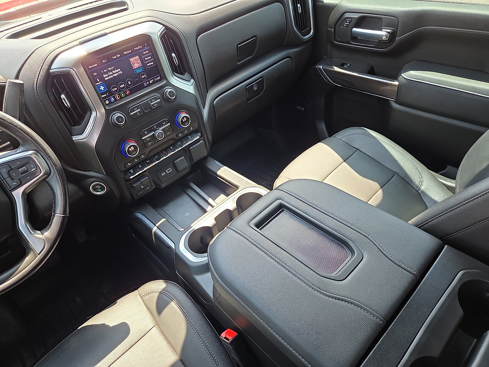Used 2021 Chevrolet Silverado 2500 LTZ w/ LTZ Texas Edition AWD/4WD image 12