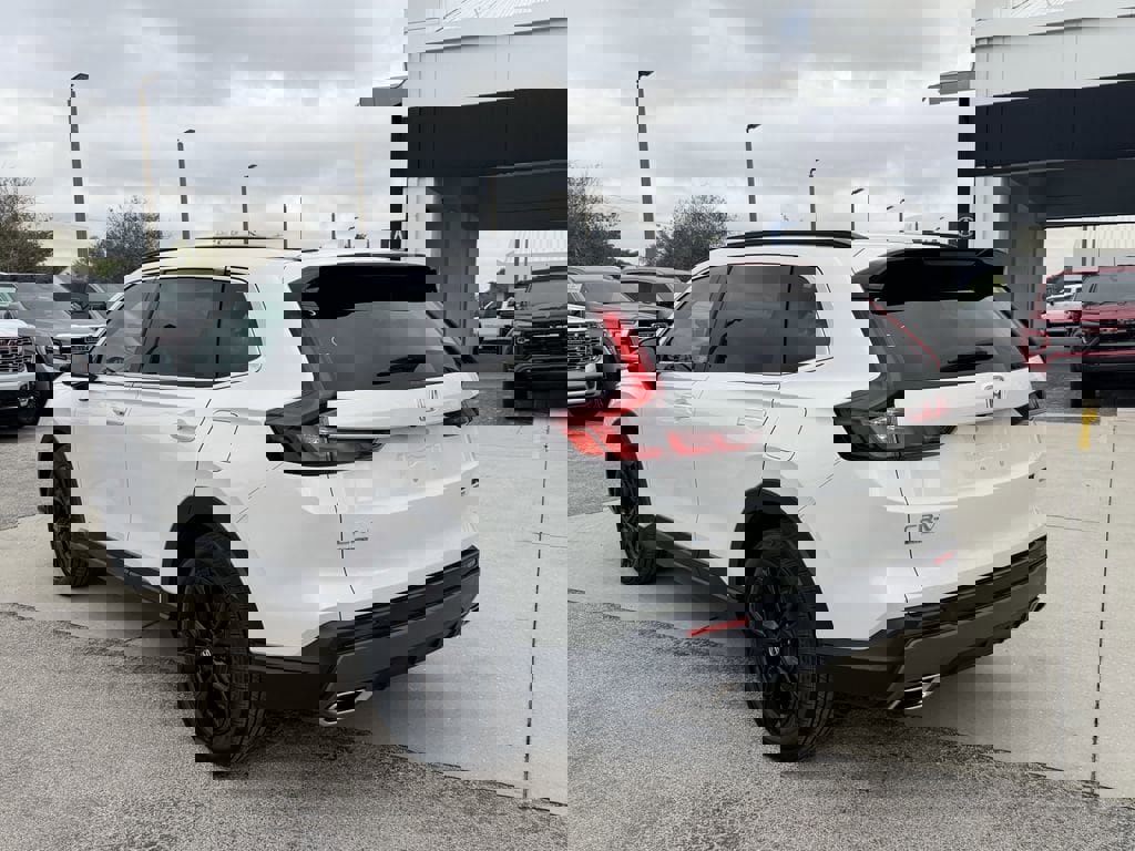 Used 2023 Honda CR-V Sport Touring image 7