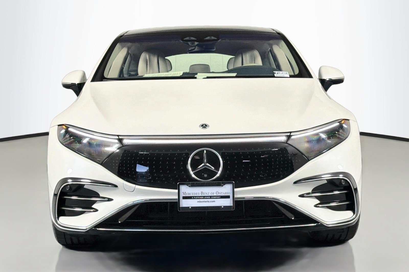 Certified 2023 Mercedes-Benz EQS 580 4MATIC Sedan image 3