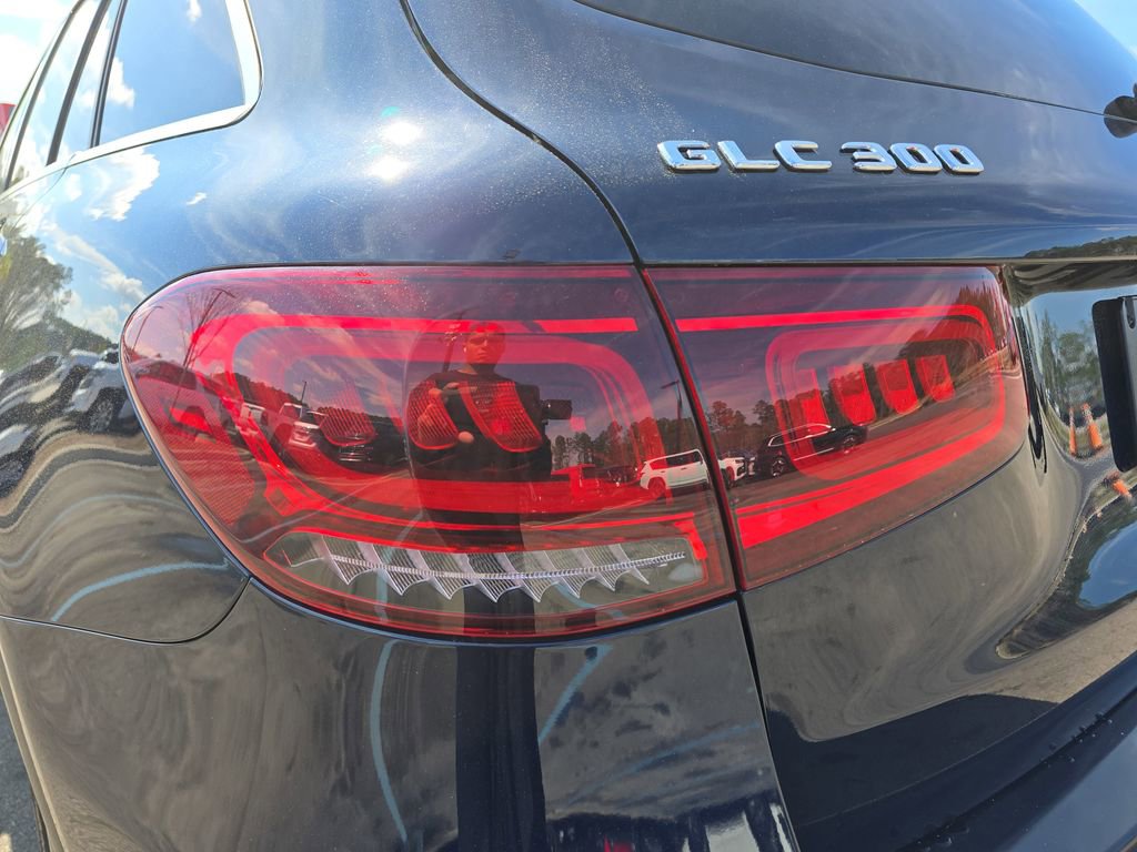 Used 2022 Mercedes-Benz GLC 300 image 38