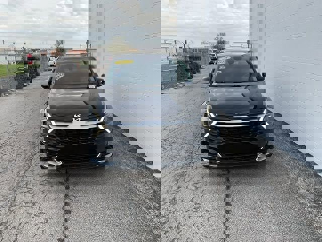 Used 2025 Kia Sportage LX image 5