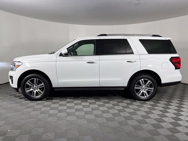 Used 2024 Ford Expedition Limited RWD image 7