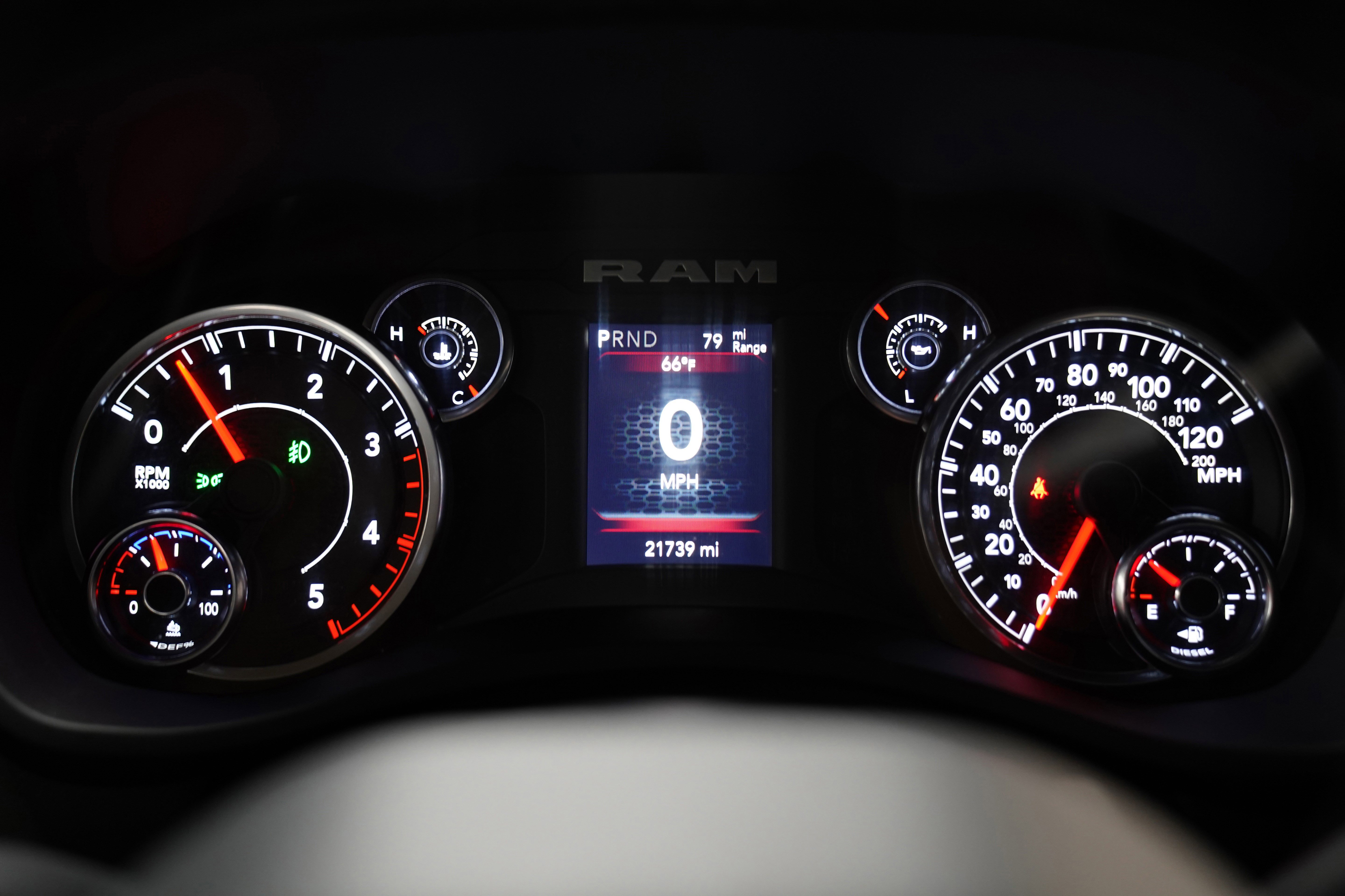 Used 2023 RAM 2500 Lone Star w/ Night Edition image 9