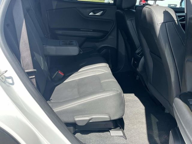Used 2024 Chevrolet Blazer LT FWD image 22