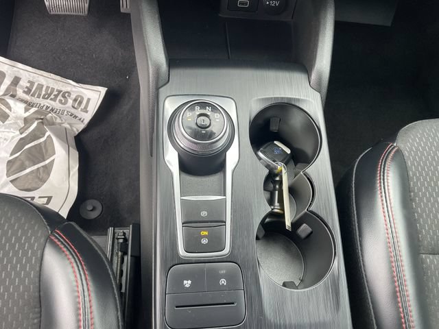 Used 2025 Ford Escape ST-Line FWD image 25
