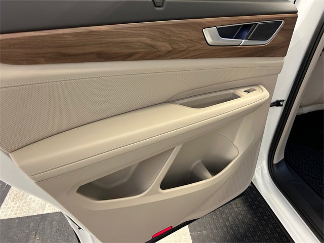 New 2026 Volkswagen Atlas SE image 11