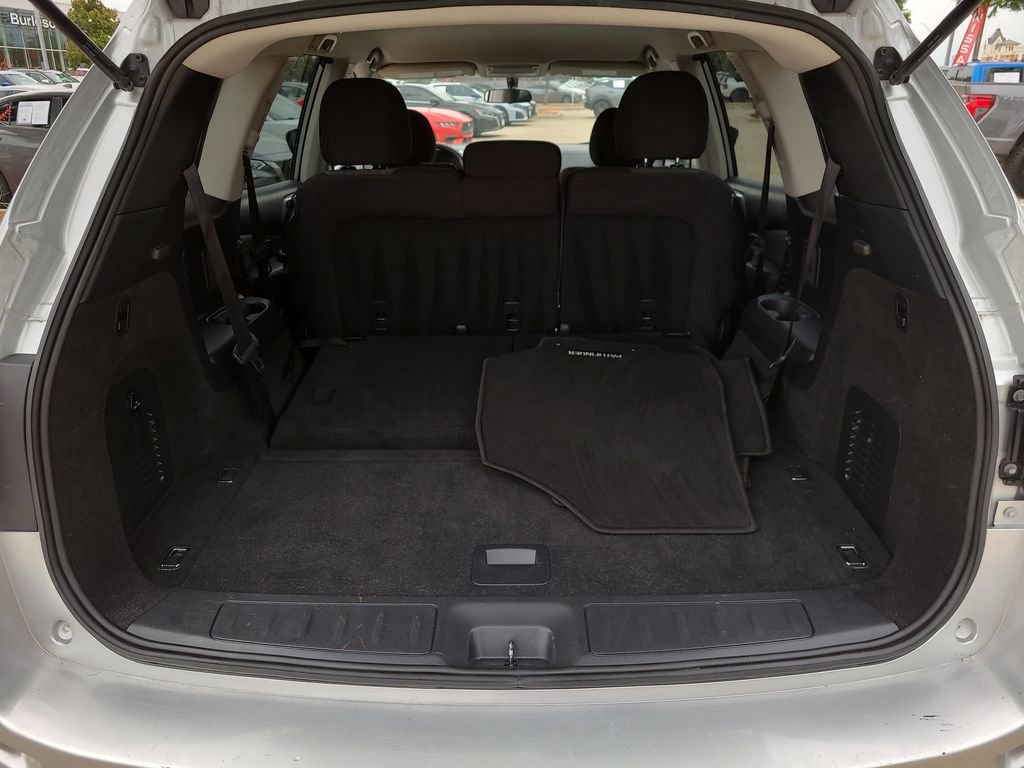 Used 2020 Nissan Pathfinder S FWD image 7