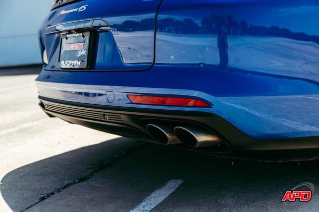 Used 2018 Porsche Panamera 4S AWD/4WD image 35