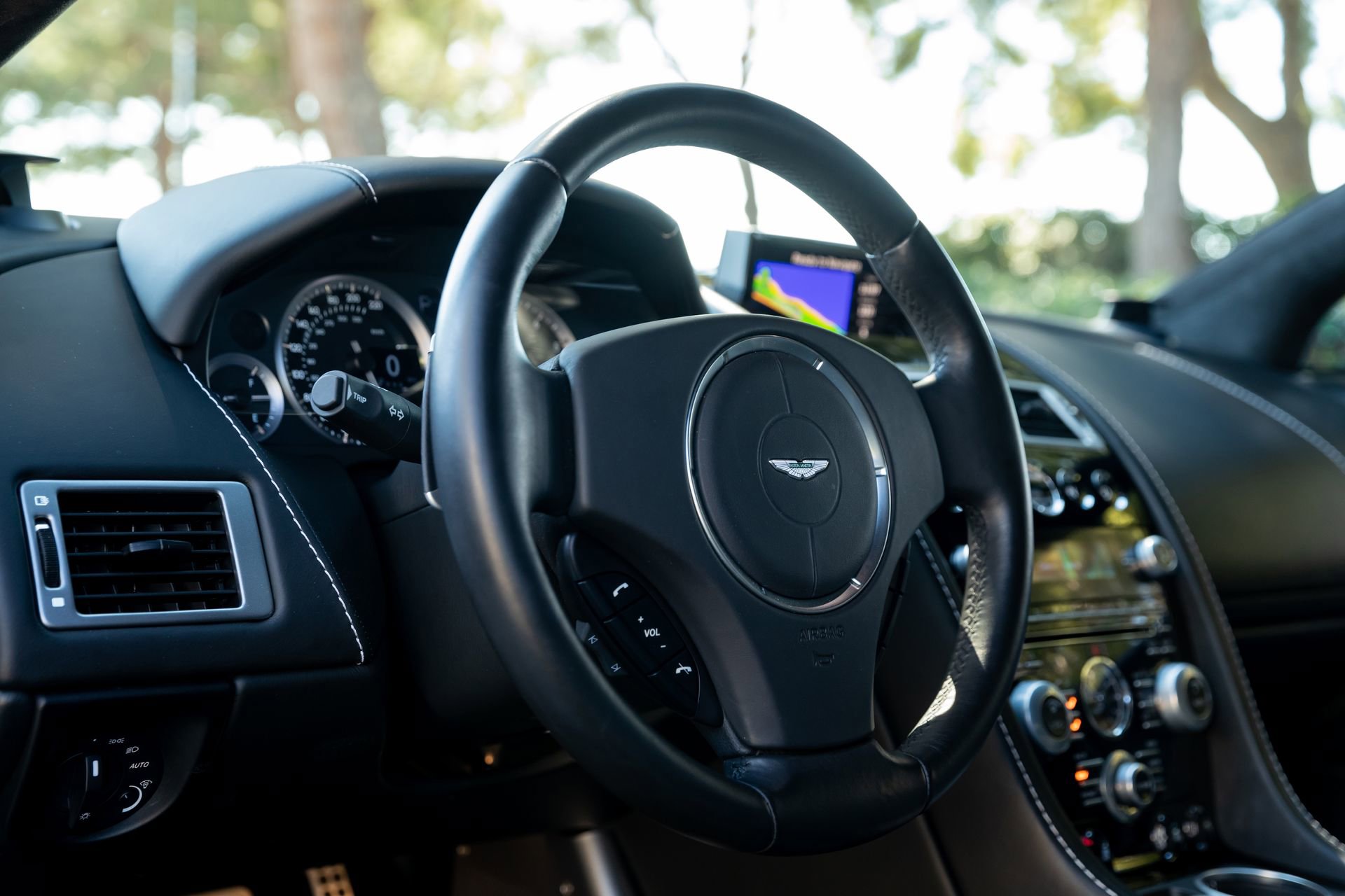 Used 2015 Aston Martin Rapide S RWD image 13